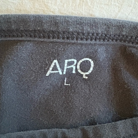 ARQ Black and Navy bra (Set of 4) - Picture 3 of 5